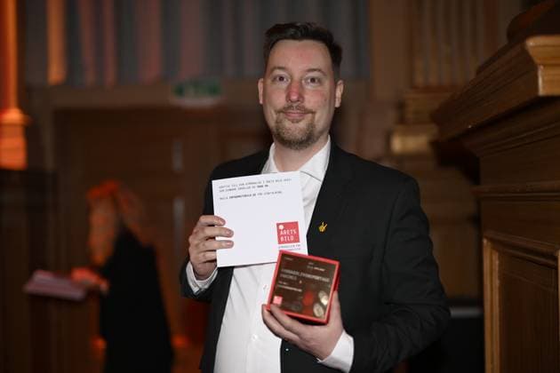 STOCKHOLM, SWEDEN 20240314 Tom Wall Sydsvenskan Freelances winner in the Everyday Life Domestic Reporting category at the Picture of the Year award ceremony at Nalen in Stockholm STOCKHOLM SWEDEN x10050x  Copyright: xPontusxLundahl TTx ARETS BILD 2024 GDszT-NoG_E