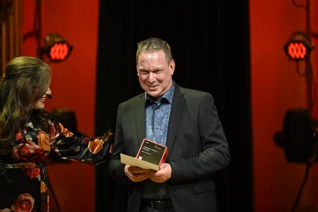 STOCKHOLM, SWEDEN 20240314 Niklas Gustavsson, Helsingborgs Dagblad winner in the category Everyday Life Picture Abroad at the Picture of the Year award ceremony at Nalen in Stockholm STOCKHOLM SWEDEN x10050x  Copyright: xPontusxLundahl TTx ARETS BILD 2024 deY93pfqZd4