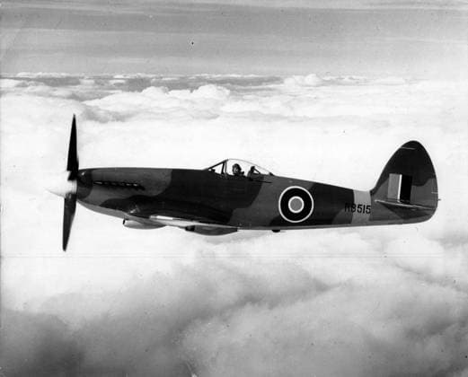 April 1, 1946: London, United Kingdom: This side view of Supermarine Spiteful F.Mk 14, which was used as trials machine, shows that the fuselage was quite similar to late model Spitfires, although with a different profile to the top of the fuselage. London United Kingdom - ZUMAk09_ 19460401_jtc_k09_418 Copyright: xKeystonexPressxAgencyx