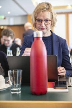 BÜNDNIS SAHRA WAGENKNECHT - GRÜNDUNG DES LANDESVERBANDES THÜRINGEN ** NUR FÜR REDAKTIONELLE ZWECKE ** EDITORIAL USE ONLY **<p>15 03 2024-Eisenach: Gründung des Landesverbandes Thüringen Bündnis Sahra Wagenknecht im Vienna House by Wyndham Thüringer Hof Eisenach im Foto: Katja Wolf (BSW) ( Deutschland Thueringen Eisenach Copyright: SaschaxFromm *** BÜNDNIS SAHRA WAGENKNECHT FOUNDATION OF THE THURINGIA ALLIANCE FOR EDITORIAL PURPOSES ONLY p 15 03 2024 Eisenach Foundation of the Thuringia Alliance Sahra Wagenknecht at Vienna House by Wyndham Thüringer Hof Eisenach in photo Katja Wolf BSW Germany Thuringia Eisenach Copyright SaschaxFromm Copyright: SaschaxFromm doc7ukfpqdh1jpiv2t64ul ,EDITORIAL USE ONLY