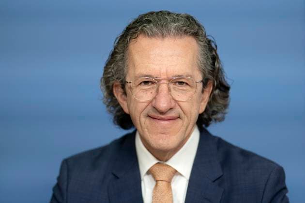 Joachim Streit, Freie Waehler DEU, Deutschland, Germany, Berlin, 18.03.2024 Portrait Joachim Streit , Fraktionsvorsitzender der Freie Waehler Landtagsfraktion Rheinland-Pfalz und Kandidat zur Europawahl Freie Wähler in Berlin Deutschland en: Portrait Joachim Streit , candidate for the European election of the Freie Waehler in Berlin Germany Free Voters Freie Wähler *** Joachim Streit, Freie Waehler DEU, Deutschland, Germany, Berlin, 18 03 2024 Portrait Joachim Streit , parliamentary group leader of the Freie Waehler Landtagsfraktion Rheinland Pfalz and candidate for the European election Freie Wähler in Berlin Germany en Portrait Joachim Streit , candidate for the European election of the Freie Waehler in Berlin Germany Free Voters Fr