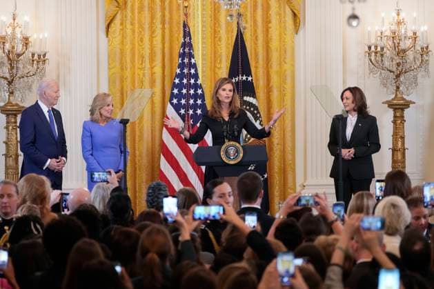 March 18, 2024, Washington, District Of Columbia, USA: Women™s Health Advocate Maria Shriver speaks at a Women™s History Month reception at the White House in Washington, DC, March 18, 2024 Washington USA - ZUMAs152 20240318_faa_s152_006 Copyright: xChrisxKleponisx