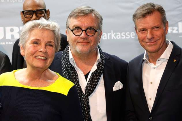 Gerburg Jahnke, Hape Kerkeling and Christoph Tesche at the Recklinghäuser Hurz comedy award ceremony at the Ruhrfestspielhaus Recklinghausen, 18 03 2024 Foto:xT.xSchröerx xFuturexImagex hurz_4337