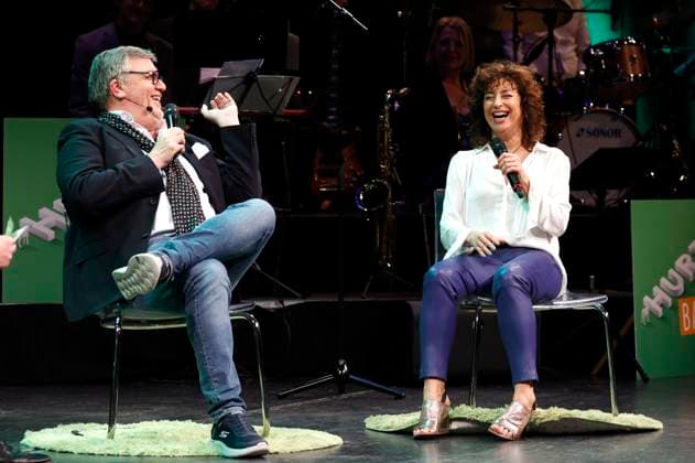 Hape Kerkeling and Isabel Varell at the Recklinghäuser Hurz comedy award ceremony at the Ruhrfestspielhaus Recklinghausen, 18 03 2024 Foto:xT.xSchröerx xFuturexImagex hurz_4409