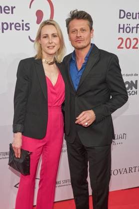 Franziska Hippe and Roman Knizka Presentation of the 22 German Audio Film Award 2024 at the Deutsche Telekom Capital Representation in Berlin on 19 03 2024 22 German Audio Film Award 2024