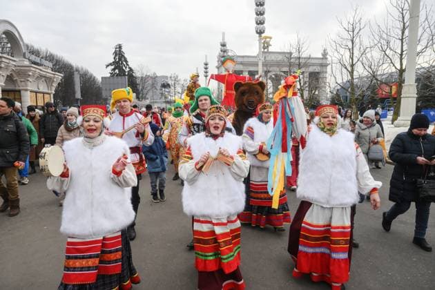 RUSSIA EXPO. Maslenitsa Week 8642785 17.03.2024 The International RUSSIA EXPO Forum and Exhibition. Maslenitsa festivities. Ilya Pitalev host photo agency: RIA Novosti Moscow Russia  Copyright: xIlyaxPitalevx