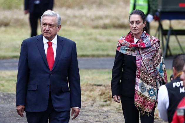 EUM20191017NAC04 JPG TECAMAC, Méx Presidency AMLO Presidency October 17, 2019 President Andrés Manuel López Obrador led the ceremony in which the machinery for the construction of the airport in Santa Lucía was put into operation In the picture he is accompanied by Claudia Sheinbaum, head of the Mexico City Government Photo Agency EL UNIV  Copyright: xGDA ElxUniversal MÃ xico-xTodosxlosxderechosxreservados.xProhibidoxelxusoxoxreproduccionxdexestaximagenxenxMÃ xicox x mxeluniversalpic422437