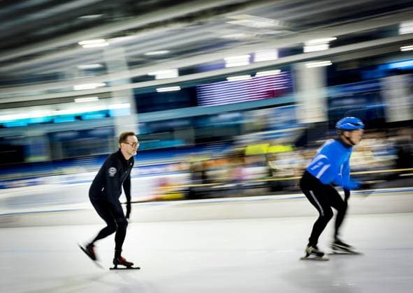 HEERENVEEN - Prince Bernhard on the Thialf ice rink during the kick-off of De Hollandse 100. The duathlon is held annually to raise money for research into the nature and treatment of lymphoma. ANP KOEN VAN WEEL netherlands out - belgium out  Copyright: xx x494438572x originalFilename: 494438572.jpg