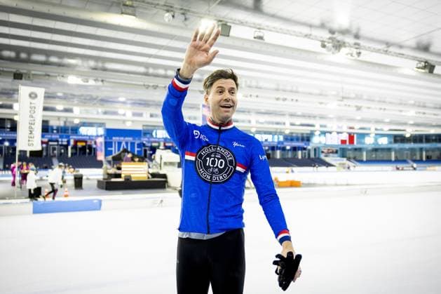 HEERENVEEN - Simon Keizer on the Thialf ice rink during the kick-off of De Hollandse 100. The duathlon is held annually to raise money for research into the nature and treatment of lymphoma. ANP KOEN VAN WEEL netherlands out - belgium out  Copyright: xx x494441402x originalFilename: 494441402.jpg