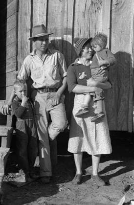 SHARECROPPERS, 1939. A sharecropper and his family, clients of the Transylvania Resettlement Project in Transylvania, Louisiana. Photograph by Russell Lee, January 1939.  Copyright: xGRANGERx xGRANGERx 0121770