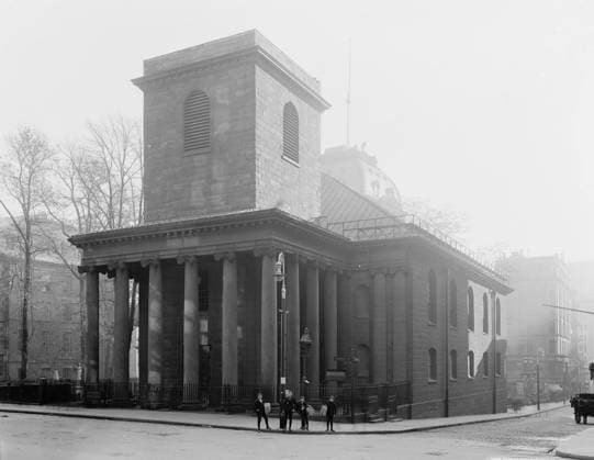 BOSTON: KING S CHAPEL. Four newsboys outside King s Chapel in Boston, Massachusetts. Photograph, c1905.  Copyright: xGRANGERx xGRANGERx 0121849