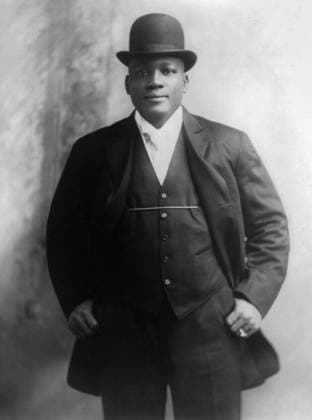JACK JOHNSON (1878-1946). American heavyweight pugilist. Photograph, c1909.  Copyright: xGRANGERx xGRANGERx 0123758