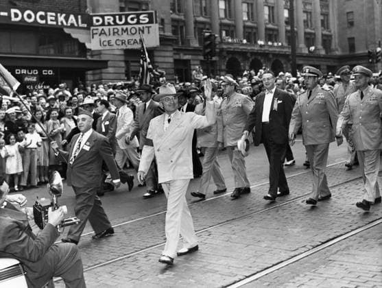 HARRY S. TRUMAN (1884-1972). 33rd President of the United States. Truman leading the 35th Division Parade during the annual reunion of his World War I outfit in Omaha, Nebraska. Carrying the flag at left is Truman s barber, Frank Spina. Photograph, June 1948.  Copyright: xGRANGERx xGRANGERx 0170369