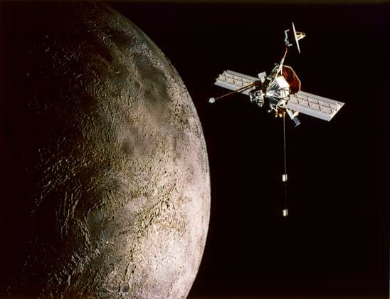MARINER 10 SPACECRAFT, 1973. A simulated encounter between NASA s Mariner 10 spacecraft and the planet Mercury, c1973.  Copyright: xGRANGERx xGRANGERx 0184259