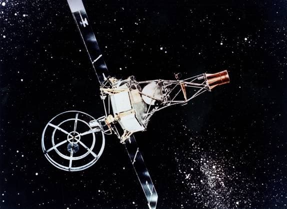 SPACE: MARINER 2, 1964. Illustration of NASA s Mariner 2 spacecraft as it flies through space, 1964.  Copyright: xGRANGERx xGRANGERx 0185596