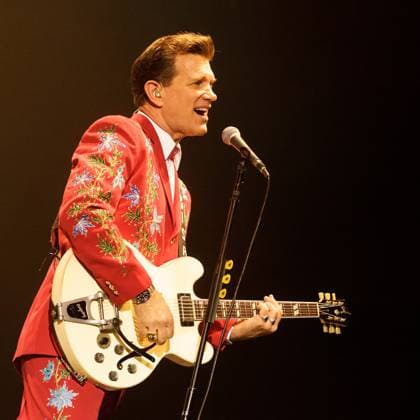 Chris Isaak plays Hammersmith Apollo , London, Uk Chris Isaak plays Hammersmith Apollo on 09 10 2012 at Hammersmith Apollo, London. Persons pictured: Chris Isaak., Credit:Julie Edwards Avalon 0538098060