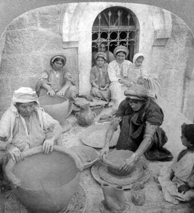 Palestine: A family of Palestinian potters at work, Ramallah, c. 1900 Palestine (Arabic: ÙÙ Ø³Ø·ÙäÙÜŽ Filasá¹­Ä«n, Falasá¹­Ä«n, Filisá¹­Ä«n; Greek: Î Î±Î»Î±Î¹ÏƒÏ Î¯Î½Î·, PalaistinÄ ; Latin: Palaestina; Hebrew: ×¤×œ× ×ª×™× × Palestina) is a name given to the geographic region between the Mediterranean Sea and the Jordan River. The region is also known as the Land of Israel (Hebrew: ××¨×¥Ö¾×™× ×¨××œ Eretz-Yisra el), the Holy Land and the Southern Levant.<br ><br > In 1832 Palestine was conquered by Muhammad Ali s Egypt, but in 1840 Britain intervened and returned control of the Levant to the Ottomans in return for further capitulations. The end of the 19th century saw the beginning of Zionist immigration and the Revival of the Hebrew l Copyright: xxPicturesxFromxHistoryx