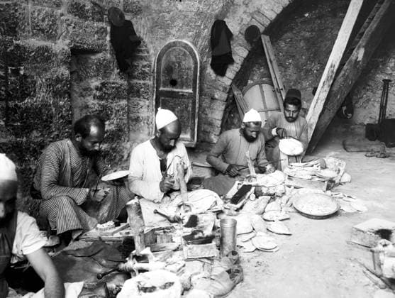 Palestine: Palestinian workers crafting mother of pearl, Jerusalem, c. 1910 Palestine (Arabic: ÙÙ Ø³Ø·ÙäÙÜŽ Filasá¹­Ä«n, Falasá¹­Ä«n, Filisá¹­Ä«n; Greek: Î Î±Î»Î±Î¹ÏƒÏ Î¯Î½Î·, PalaistinÄ ; Latin: Palaestina; Hebrew: ×¤×œ× ×ª×™× × Palestina) is a n ame given to the geographic region between the Mediterranean Sea and the Jordan River. The region is also known as the Land of Israel (Hebrew: ××¨×¥Ö¾×™× ×¨××œ Eretz-Yisra el), the Holy Land and the Southern Levant.<br ><br > In 1832 Palestine was conquered by Muhammad Ali s Egypt, but in 1840 Britain intervened and returned control of the Levant to the Ottomans in return for further capitulations. The end of the 19th century saw the beginning of Zionist immigration and the Revival of the H Copyright: xxPicturesxFromxHistoryx