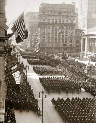 WWI: PARADE, 1919. The 369th Infantry Regiment on parade up Fifth Avenue in New York City. Photograph, 17 February 1919.  Copyright: xGRANGERx xGRANGERx 0528306