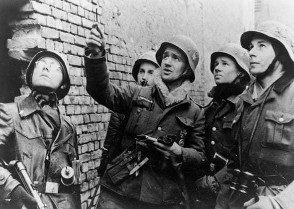 WWII: HITLER YOUTH, 1945. Commander of a Hitler Youth company prepares his subordinates for the defense of Berlin against Soviet forces. Photograph, 28 February 1945.  Copyright: xGRANGERx xGRANGERx 0633923
