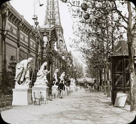 EXPOSITION UNIVERSELLE. Outdoor statuary gallery at the Exposition Universelle, Paris, France; the newly-constructed Eiffel Tower is visible in the distance. Photograph, 1889.  Copyright: xGRANGERx xGRANGERx 0644833