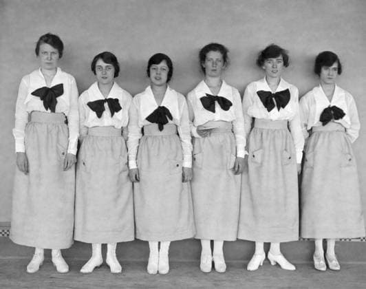 WWI: WOMEN WORKERS, 1918. Women employed as bellhops at the Waldorf Astoria Hotel in New York City, in place of men during World War I. Photograph, July 1918.  Copyright: xGRANGERx xGRANGERx 0646172