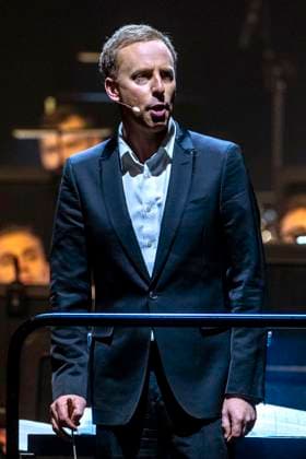 Conductor Robert Emery at the concert The Music of Hans Zimmer John Williams with the Kyiv Camerata National Presidential Orchestra in the Messehalle Erfurt, 28 03 2024 Foto:xM.xKremerx xFuturexImagex zimmer_williams_4306