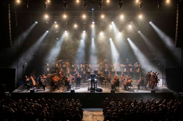 Concert The Music of Hans Zimmer John Williams with the Kyiv Camerata National Presidential Orchestra conducted by Robert Emery in the Messehalle Erfurt, 28 03 2024 Foto:xM.xKremerx xFuturexImagex zimmer_williams_4317