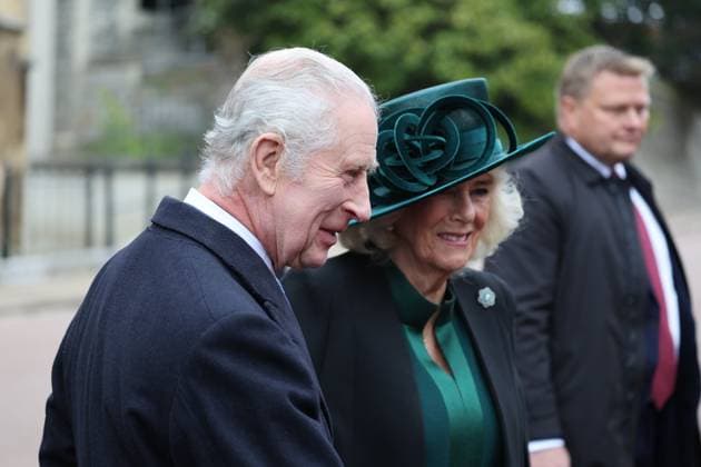 News Themen der Woche KW13 News Bilder des Tages . 31 03 2024. Windsor , United Kingdom. King Charles III and Queen Camilla along with other members of the UK Royal Family leaving the Easter Sunday church service at St.Georges Chapel, Windsor Castle, United Kingdom.  xStephenxLockx xi-Imagesx IIM-25097-0039