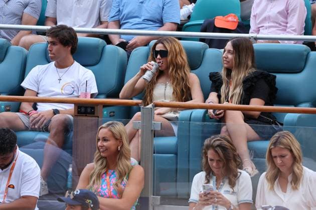 MIAMI GARDENS, FLORIDA - MARCH 31: Colombian Singer Shakira watches courtside Jannik Sinner from Italy defeat Grigor Dimitrov from Bulgaria in the men s single finals of 2024 Miami Open at Hard Rock Stadium on March 31, 2024 in Miami Gardens, Florida....People: Shakira Miami Gardens United States Of America - ZUMAs214 20240331_aba_s214_110 Copyright: xSMGx