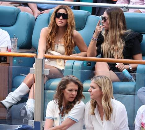 MIAMI GARDENS, FLORIDA - MARCH 31: Colombian Singer Shakira watches courtside Jannik Sinner from Italy defeat Grigor Dimitrov from Bulgaria in the men s single finals of 2024 Miami Open at Hard Rock Stadium on March 31, 2024 in Miami Gardens, Florida....People: Shakira Miami Gardens United States Of America - ZUMAs214 20240331_aba_s214_114 Copyright: xSMGx