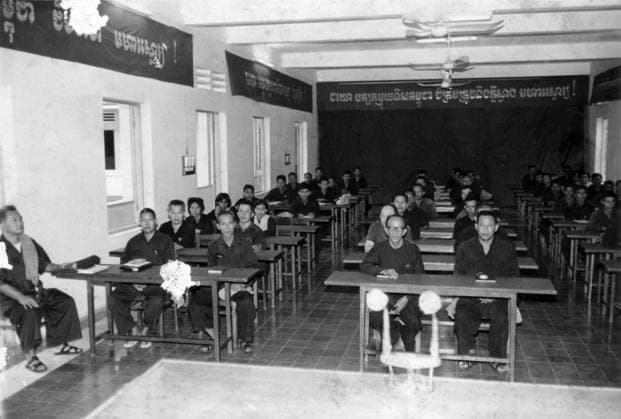 Cambodia: Khmer Rouge senior cadre attend a seminar in Phnom Penh during the Democratic Kampuchea period (1975-1979), probably c. 1976 Nuon Chea (left) during a lecture to Khmer Rouge cadres. From left to right, first row Vorn Vet, Ta Mok, unknown, Ke Pok, second row Khieu Samphan, unknown, Ieng Sary. Copyright: xxPicturesxFromxHistoryx