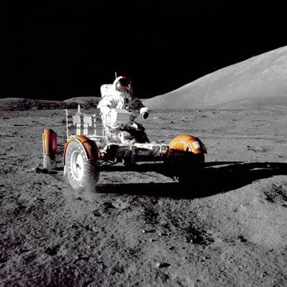 Apollo 17 Astronaut Eugene A. Cernan driving the Lunar Rover, 1972 (colour photo) 3597179 Apollo 17 Astronaut Eugene A. Cernan driving the Lunar Rover, 1972 (colour photo); (add.info.: Apollo 17 Astronaut Eugene A. Cernan driving the Lunar Rover during NASA s final Apollo landing mission. The mountain in the background is the east end of South Massif. Nov. 11-14, 1972); Photo NASA. Copyright: xPhotox xNASAx xBridgemanxImagesx 3597179