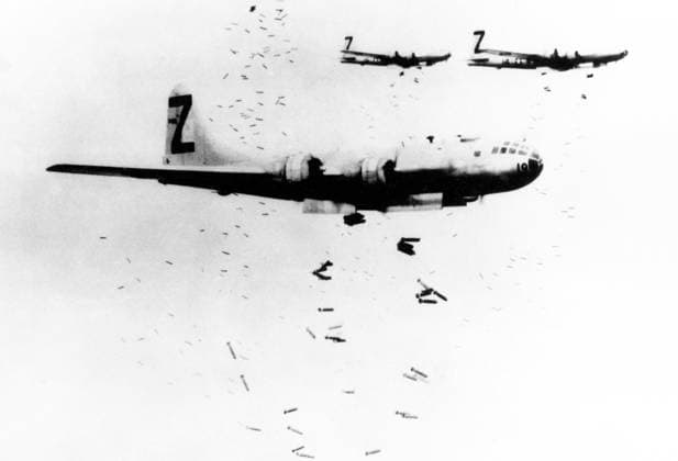 USA Japan: A flight of USAAF B-29 bombers release incendiary bombs on Yokohama in May 1945 Allied forces conducted many air raids on Japan during World War II, causing extensive destruction to the country s cities and killing between 241,000 and 900,000 people. During the first years of the Pacific War, sparked by the Japanese attack on Pearl Harbor, these attacks were limited to the Doolittle Raid in April 1942 and small-scale raids on military positions in the Kuril Islands from mid-1943.<br ><br > Strategic bombing raids began in June 1944 and continued until the end of the war in August 1945. Allied naval and land-based tactical air units also attacked Japan during 1945. Copyright: xxPicturesxFromxHistoryx