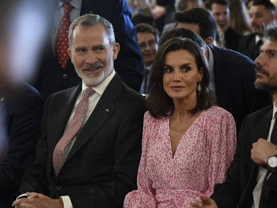 Spanish Kiing Felipe VI and Queen Letizia during the delivery of gold medals for merit in the fine arts 2022 in Cadiz on Wednesday, 3 April 2024. Cordon Press 