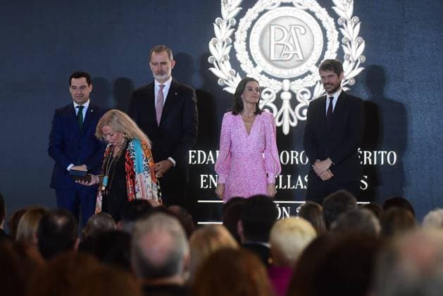 Spanish Kiing Felipe VI and Queen Letizia during the delivery of gold medals for merit in the fine arts 2022 in Cadiz on Wednesday, 3 April 2024. Cordon Press 
