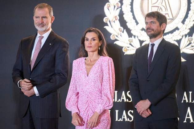 03-04-2024 Spain Queen Letizia and King Felipe attend the gold medals for Merit in the fine arts 2022 at the Cadiz congress palace in Cadiz. No Spain Â  Copyright: xPPEx