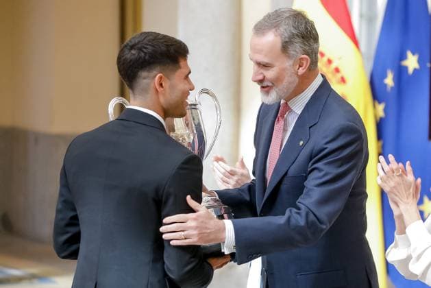 Royals At National Sports Awards - Madrid Queen Letizia of Spain, King Felipe of Spain attend the National Sports awards 2024 at El Pardo palace on the 4th of April of 2024 in Madrid, Spain. Photo by Archie Andrews ABACAPRESS.COM Madrid Spain  Copyright: xAndrewsxArchie ABACAx