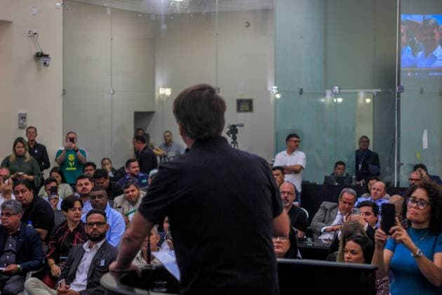 MACEIÓ, AL - 05.04.2024: BOLSONARO EM MACEIÓ - After disembarking late in the morning at the airport in the capital of Alagoas, former President Jair Messias Bolsonaro was honored at the Casa de Tavares Bastos, the Legislative Assembly, where he received the honorary citizenship award, proposed by State Representative Cabo Bebeto (PL) x2517832x  GUIDOxJR.