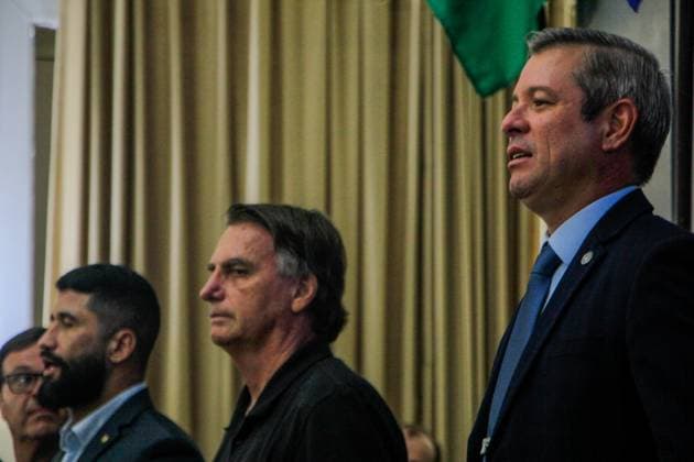 MACEIÓ, AL - 05.04.2024: BOLSONARO EM MACEIÓ - After disembarking late in the morning at the airport in the capital of Alagoas, former President Jair Messias Bolsonaro was honored at the Casa de Tavares Bastos, the Legislative Assembly, where he received the honorary citizenship award, proposed by State Representative Cabo Bebeto (PL) x2517841x  GUIDOxJR.
