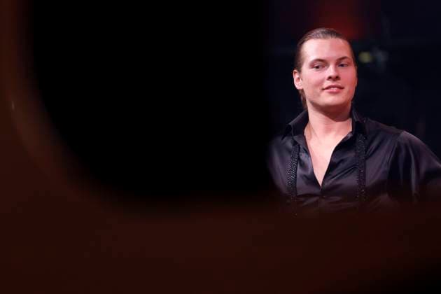 Sänger Gabriel Kelly in der fünften Live-Show bei der 17. Staffel der RTL-Tanzshow Let s Dance im MMC Coloneum. Köln, 05.04.2024 NRW Deutschland *** Singer Gabriel Kelly in the fifth live show of the 17th season of the RTL dance show Let s Dance at the MMC Coloneum Cologne, 05 04 2024 NRW Germany Copyright: xChristophxHardtx