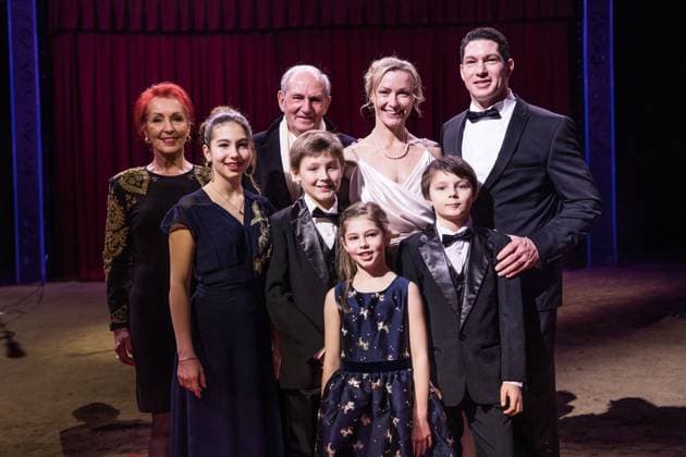 Exclusif - Prix spÃ cial - No Web - Mariage de Firmin Gruss sous le chapiteau du cirque Alexis Gruss au Bois de Boulogne Ã Paris - Mariage de Firmin Gruss sous le chapiteau du cirque Alexis Gruss au Bois de Boulogne Ã Paris le 11 fÃ vrier 2019. Cyril Moreau Bestimage Paris France  Copyright: xCYRILxMOREAUx xBESTIMAGExCYRILxMOREAUx xBESTIMAGEx
