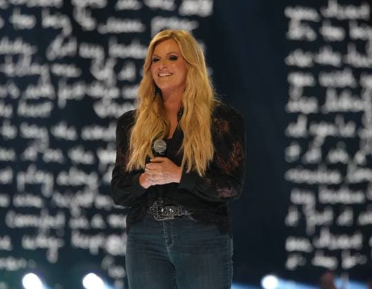 April 7, 2024, Austin, Tx, USA: Trisha Yearwood performs onstage during the 2024 CMT Music Awards at Moody Center on April 07, 2024 in Austin, Texas. Austin USA - ZUMAs181 20240407_zea_s181_144 Copyright: xAmyxE.xPricex