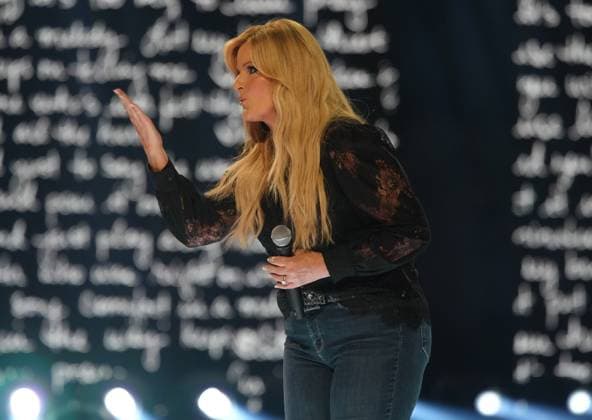 April 7, 2024, Austin, Tx, USA: Trisha Yearwood performs onstage during the 2024 CMT Music Awards at Moody Center on April 07, 2024 in Austin, Texas. Austin USA - ZUMAs181 20240407_zea_s181_145 Copyright: xAmyxE.xPricex