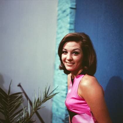 SCHLAGERSHOW Schlagershow im ZDF, 1968, Dorthe, aka Dorthe Kollo, dänische Sängerin, in der Showkulisse, das Portrait entstand während den Proben für die Show., Mainz Deutschland Copyright: ArthurxGrimm AGR_82020156 EDITORIAL USE ONLY
