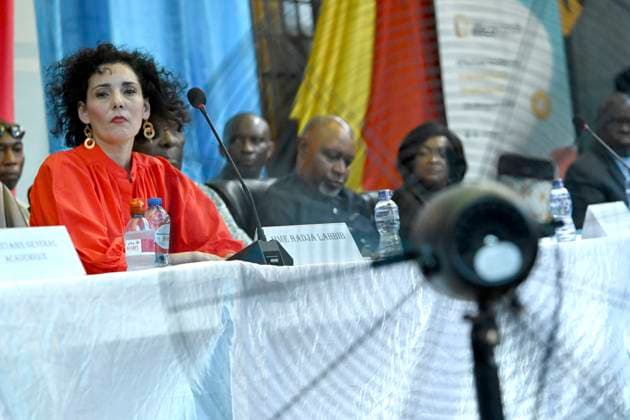 Bilder des Jahres 2024, News 04 April News Themen der Woche KW15 News Bilder des Tages Minister Hadja Lahbib visit to Congo (Day 1) KINSHASA, CONGO - APRIL 09: Hadja Lahbib (MR), Minister of Foreign Affairs is travelling to the Democratic Republic of Congo (Kinshasa) - Meeting with students from the University of Information and Communication Sciences (UNISIC) on the issue of fake news , propaganda and the impact on our democracy on April 09, 2024 in Kinshasa, Congo, 09 04 2024 Kinshasa Congo  Copyright: xDidierxLebrunx