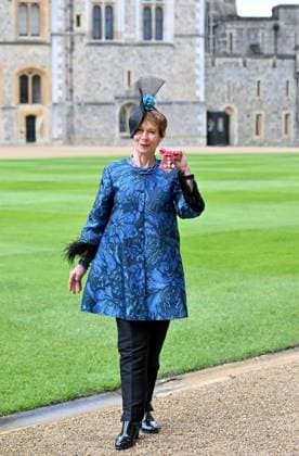 . 09 04 2024. Windsor, United Kingdom. Actress Celia Imrie with her OBE after an Investiture at Windsor Castle, United Kingdom.  xPoolx xi-Imagesx IIM-25111-0004