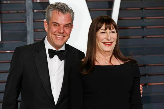 Danny Huston and Anjelica Huston at the 2015 Vanity Fair Oscar Party hosted By Graydon Carter at Wallis Annenberg Center for the Performing Arts in Beverly Hills 133211, Danny Huston and Anjelica Huston at the 2015 Vanity Fair Oscar Party hosted By Graydon Carter at Wallis Annenberg Center for the Performing Arts in Beverly Hills. Beverly Hills, California - Sunday February 22, 2015. NORTH AMERICA, SPAIN, ITALY, CHINA, SWEDEN, PORTUGAL, SOUTH AMERICA, SOUTH AFRICA, BALTIC STATES, POLAND, CZECH REPUBLIC & GREECE ONLY, Credit:John Rasimus, PacificCoastNews Avalon United States  Copyright: xJohnxRasimus,xPacificCoastNewsx xAvalonx 0531300530