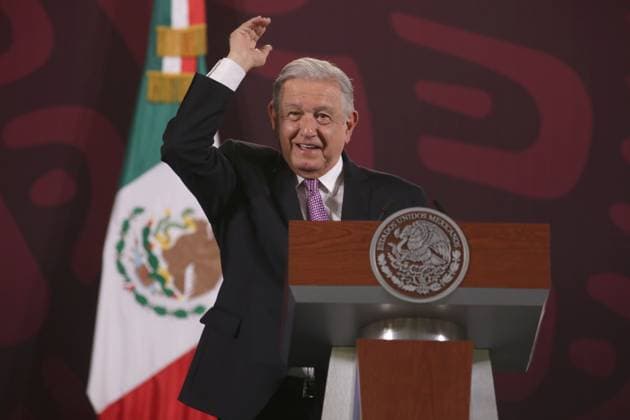 Mexico™s President Andres Manuel Lopez Obrador Press Conference Mexican President, Andres Manuel Lopez Obrador, gesticulates during a briefing conference at National Palace. on April 18, 2024, Mexico City, Mexico. (Photo by Ismael Rosas Eyepix Group) Copyright: xIsmaelxRosas xEyepixxGroupx IR_18042024_117793