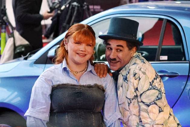 Rust, Germany April 19, 2024 Presentation of the Radio Regenbogen Award 2024 In the picture LOI with Europapark Clown Charly Europa Park Baden Württemberg Copyright: xFotostandx xHettichx